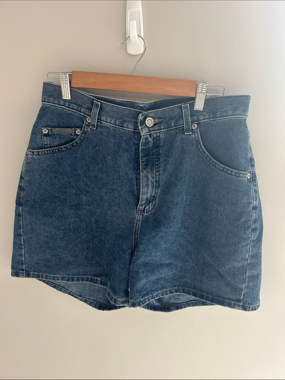 Vintage High-Rise Dark Blue Denim Shorts - Classic Women's Jean Shorts